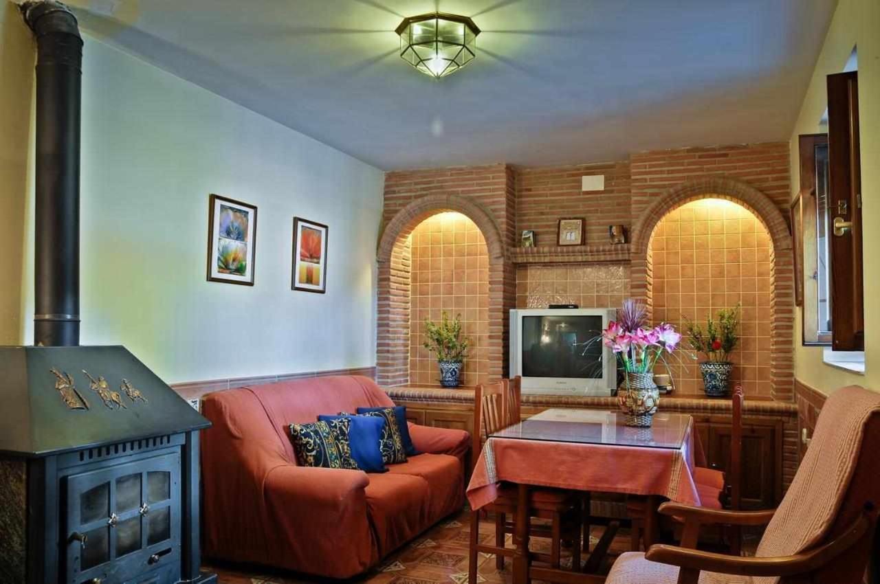 Casa Rural Las Huertas De Roque 莫纳奇尔 外观 照片